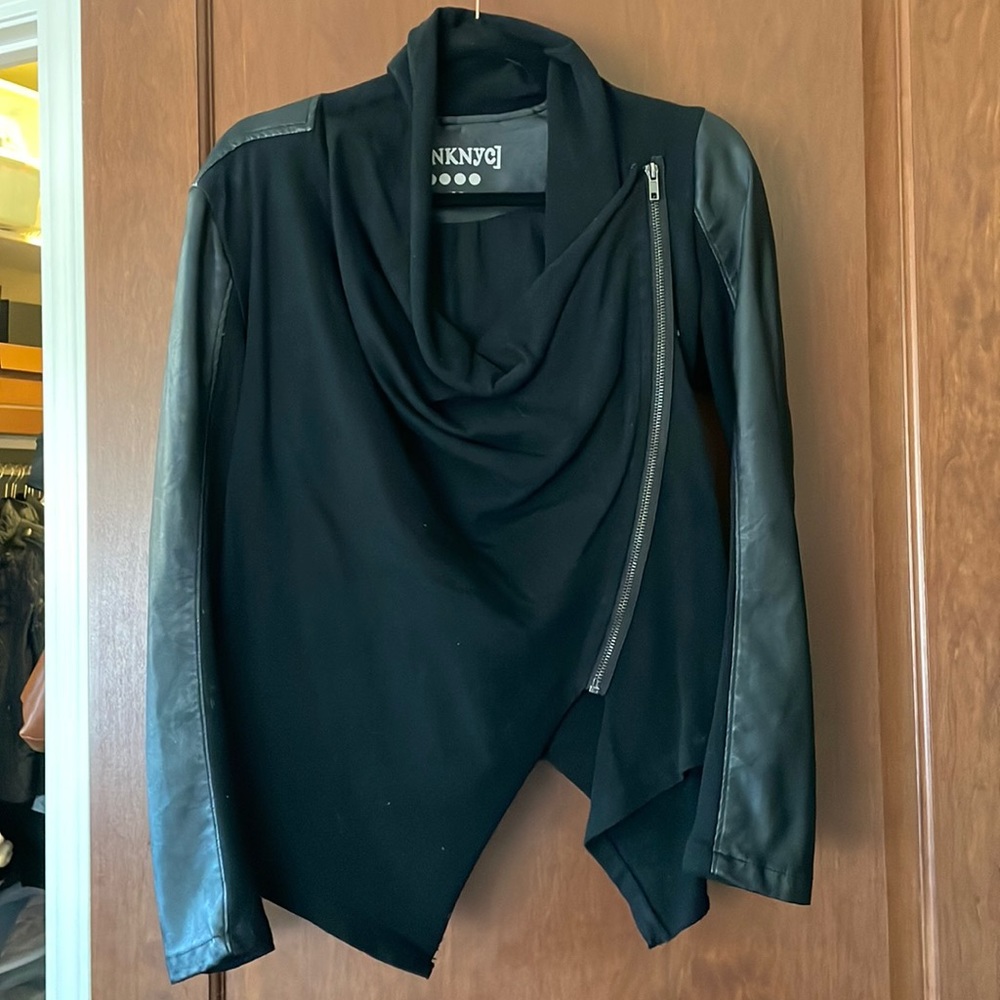 Blank Nyc Private Practice Jacket Size Small - image 2